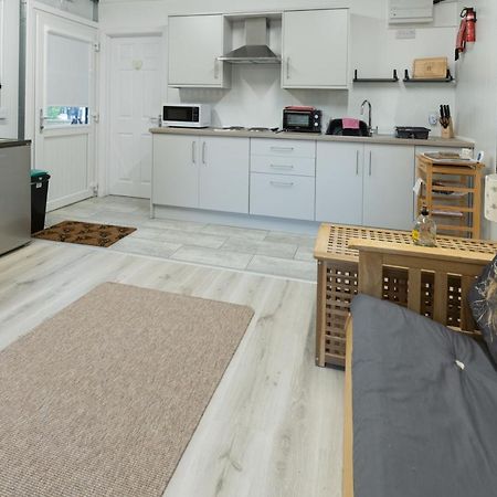 Mill Brae Fishery B-Bothy バッキー エクステリア 写真