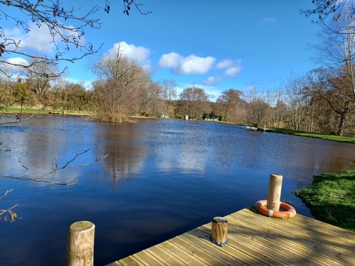 Mill Brae Fishery B-Bothy バッキー エクステリア 写真